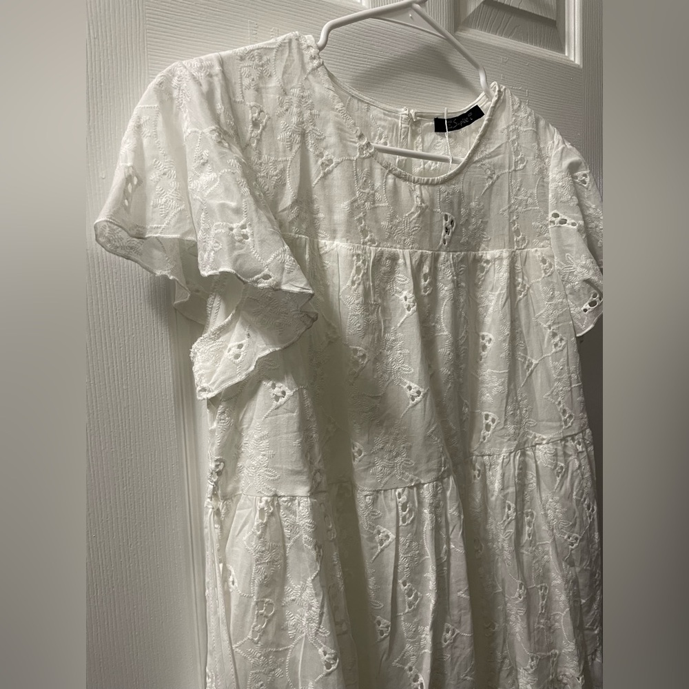 SIMPLEE white eyelet baby doll dress